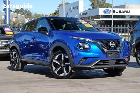Blue 2025 Nissan Juke Hatchback St-L