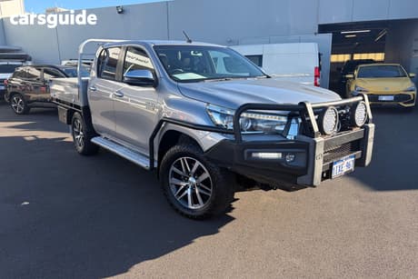 Silver 2018 Toyota Hilux Double Cab Pick Up Sr5 (4X4)