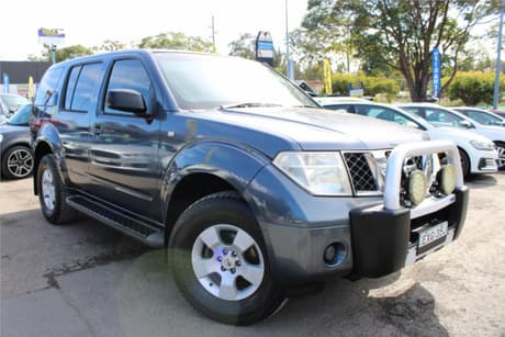 Blue 2009 Nissan Pathfinder Wagon St (4X4)