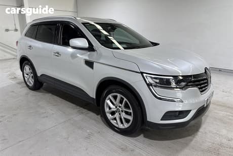 White 2017 Renault Koleos Wagon Zen (4X4)