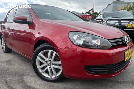 Red 2010 Volkswagen Golf Hatchback 118 Tsi Comfortline