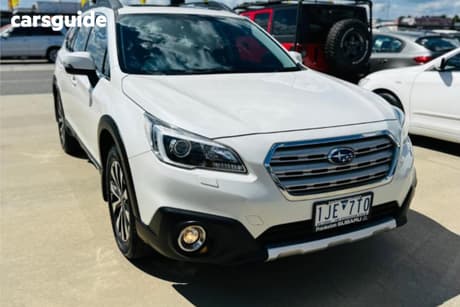 White 2016 Subaru Outback Wagon 2.5I Premium