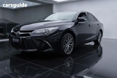 Black 2016 Toyota Camry Sedan Rz S.E.