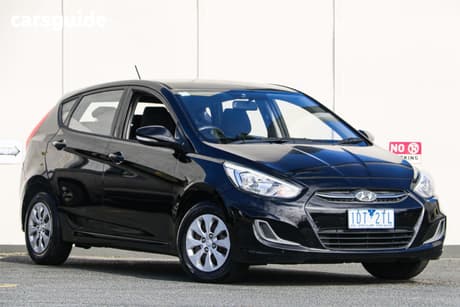 Black 2014 Hyundai Accent Hatchback Active