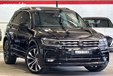 Black 2017 Volkswagen Tiguan Wagon 162 Tsi Highline