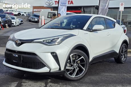 White 2022 Toyota C-HR Wagon Koba (2Wd)