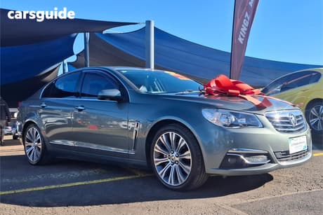 Green 2013 Holden Calais Sedan