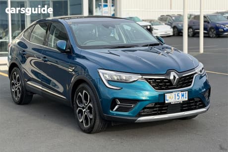 Blue 2023 Renault Arkana Coupe Intens
