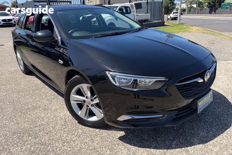 Black 2018 Holden Commodore Sportswagon Lt