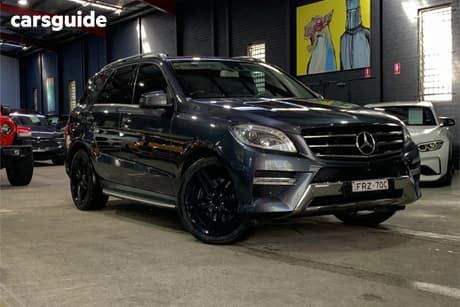 Grey 2015 Mercedes-Benz ML SUV ML250 BLUETEC 4X4