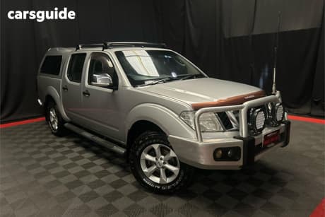 Silver 2011 Nissan Navara Dual Cab Pick-up Rx (4X4)