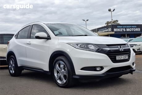 White 2017 Honda HR-V Wagon Vti-S