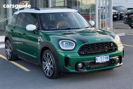 Green 2021 Mini Countryman Wagon Cooper Se All4 Classic (Hyb)
