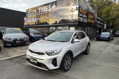 Silver 2022 Kia Stonic Wagon S