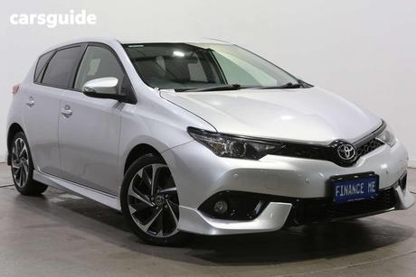 Silver 2017 Toyota Corolla Hatchback Sx
