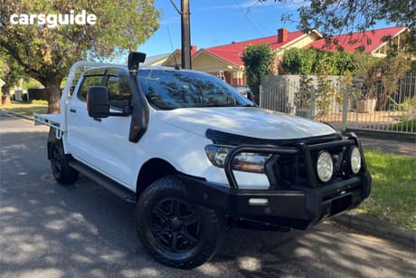 White 2017 Ford Ranger Crew Cab Chassis Xl 3.2 (4X4)