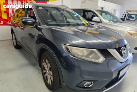 Blue 2014 Nissan X-Trail Wagon St-L (Fwd)