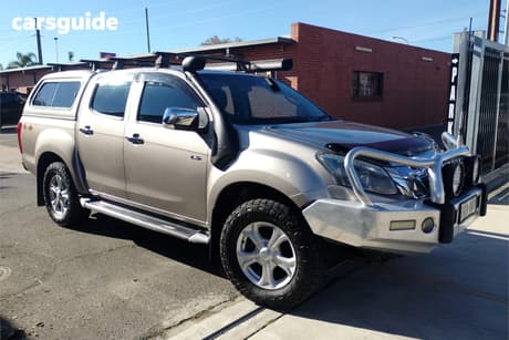 Beige 2016 Isuzu D-MAX Crew Cab Utility Ls-U Hi-Ride (4X4)