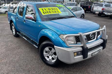 Blue 2007 Nissan Navara Dual Cab Pick-up St-X (4X4)
