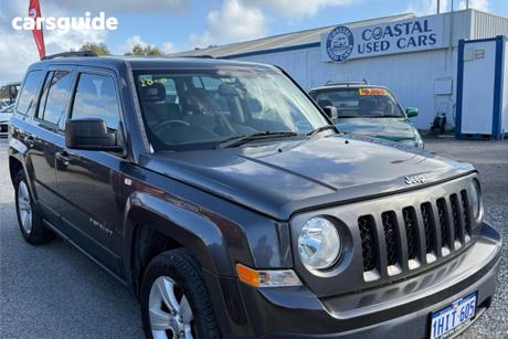 Grey 2014 Jeep Patriot Wagon Sport (4X2)