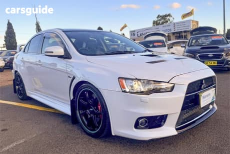 White 2015 Mitsubishi Lancer Sedan Evolution Mr