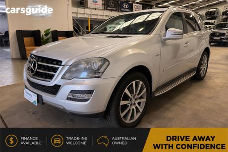 Silver 2011 Mercedes-Benz ML SUV ML350 CDI 4X4
