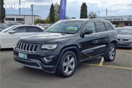 Black 2014 Jeep Grand Cherokee Wagon Limited (4X4)