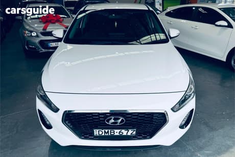 White 2017 Hyundai I30 Hatchback Active