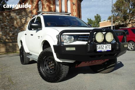 White 2012 Mitsubishi Triton Double Cab Utility Glx (4X4)
