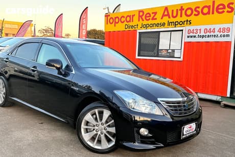 Black 2009 Toyota Crown Sedan Majesta (Hybrid)