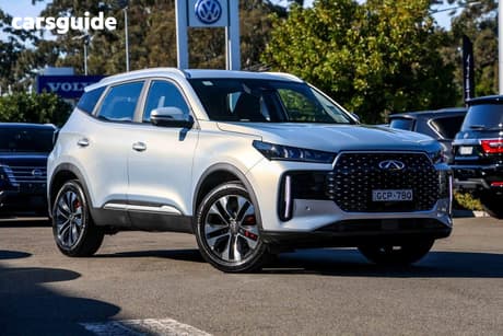 Silver 2026 Chery Tiggo 4 Wagon Ultimate
