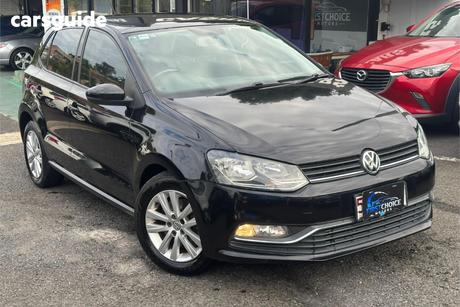 Black 2014 Volkswagen Polo Hatchback 81 Tsi Comfortline