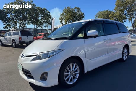 White 2012 Toyota Estima SUV AERAS