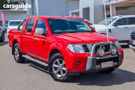 Red 2014 Nissan Navara Dual Cab Pick-up St (4X4)