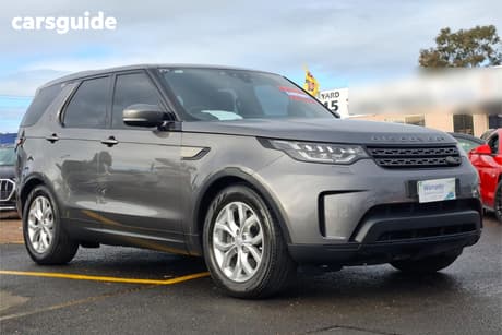Grey 2017 Land Rover Discovery Wagon Td6 Se