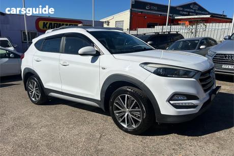 White 2016 Hyundai Tucson Wagon Active X (Fwd)