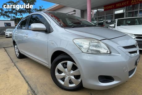 Silver 2008 Toyota Yaris Sedan Yrs