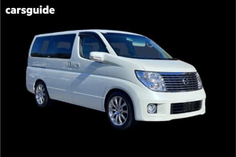White 2006 Nissan Elgrand Wagon