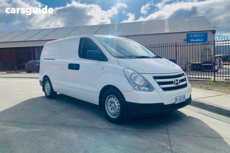 White 2018 Hyundai Iload Van 3S Liftback