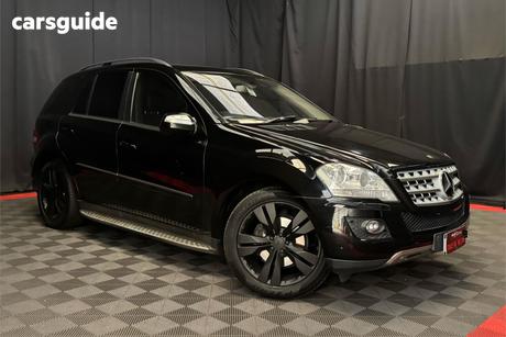 Black 2008 Mercedes-Benz ML350 Wagon Luxury (4X4)