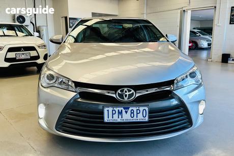 Silver 2017 Toyota Camry Sedan Altise