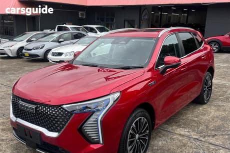 Red 2022 GWM Haval Jolion Wagon Ultra Hybrid