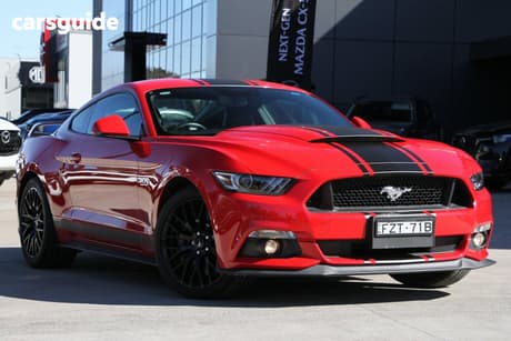 Red 2017 Ford Mustang Coupe Fastback Gt 5.0 V8