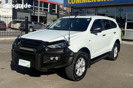 White 2022 Isuzu MU-X Wagon Ls-M (4X4)