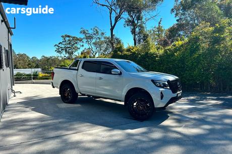White 2021 Nissan Navara Dual Cab Pick-up St-X (4X4) Leather/Sunroof
