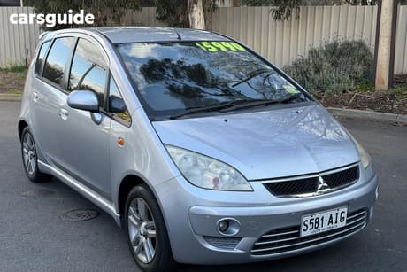 2010 Mitsubishi Colt Hatchback Vr-X