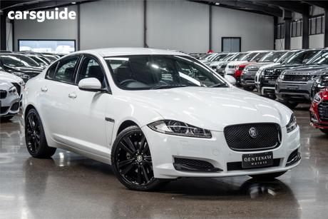 White 2013 Jaguar XF Sedan 2.0 Premium Luxury