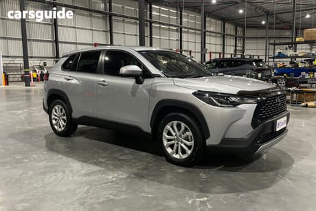Silver 2023 Toyota Corolla Cross Wagon Gx 2Wd