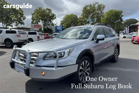 Silver 2017 Subaru Outback Wagon 2.5I Premium