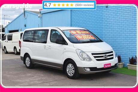 White 2017 Hyundai Imax Wagon